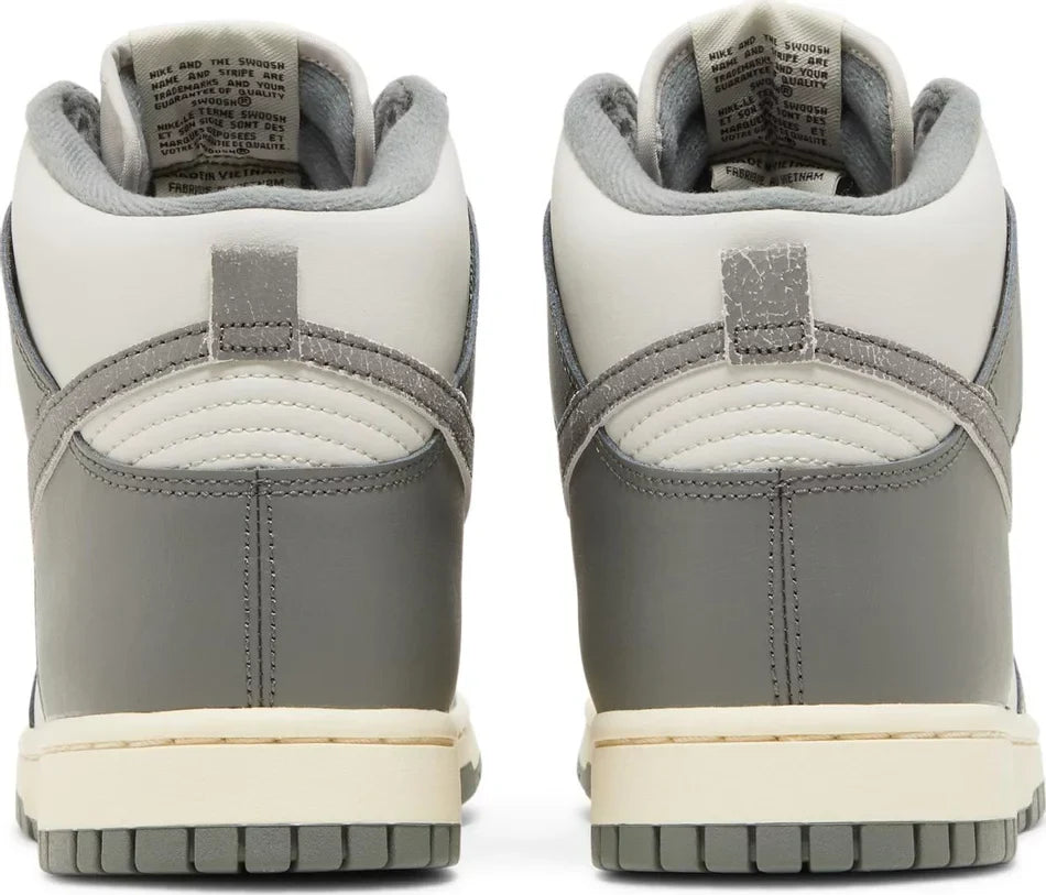Nike Dunk High Vintage Light Bone Grey