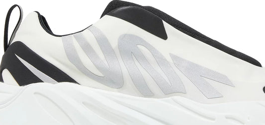 Adidas Yeezy Boost 700 MNVN Laceless Analog