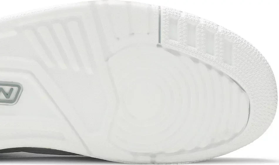 Jordan 3 Retro Pure Money