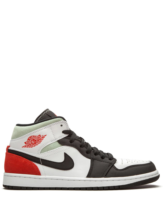 Jordan 1 Mid SE Red Black Toe