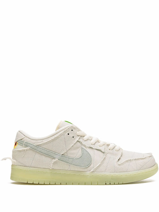 SB Dunk Low Mummy