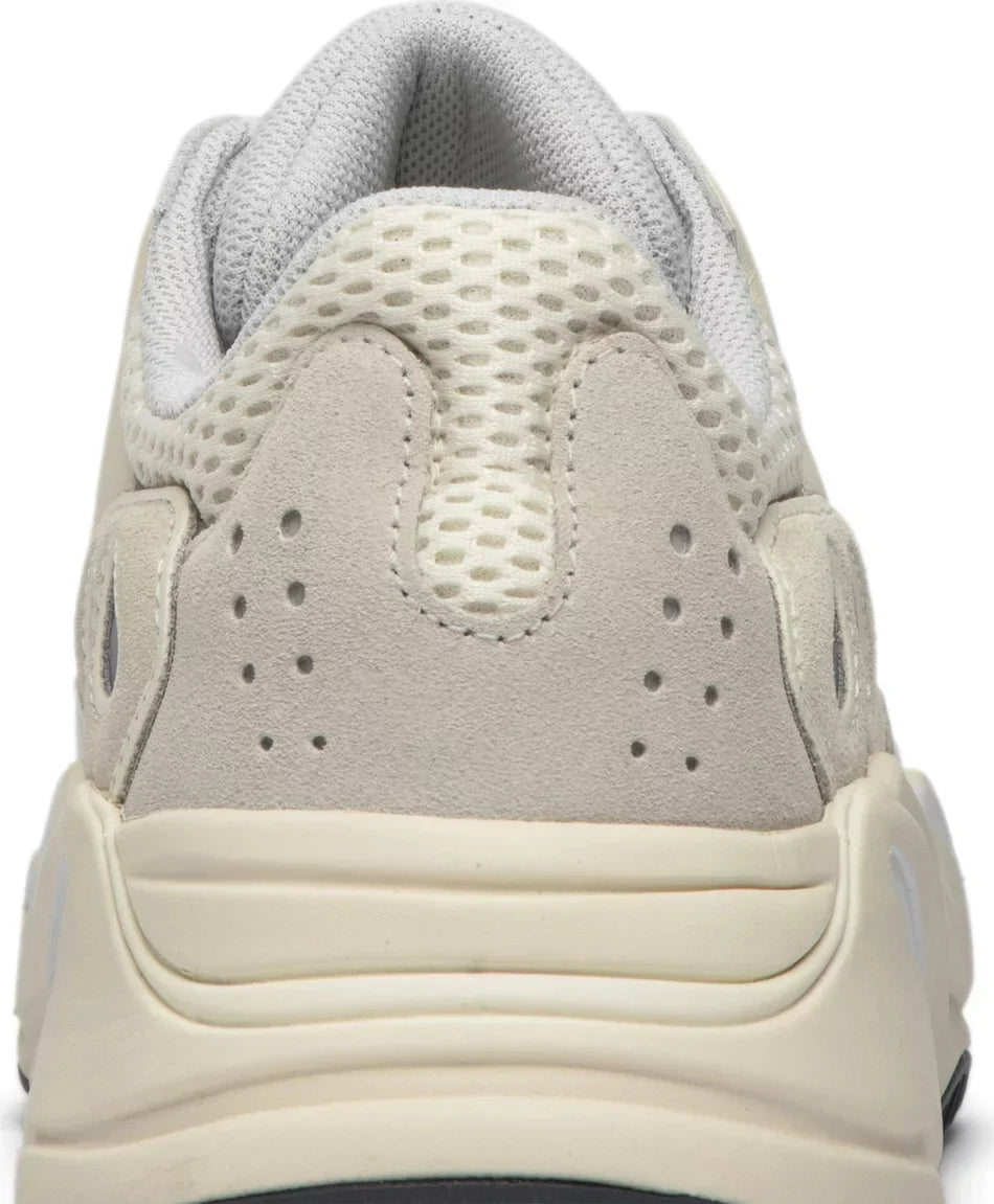 Adidas Yeezy Boost 700 Analog