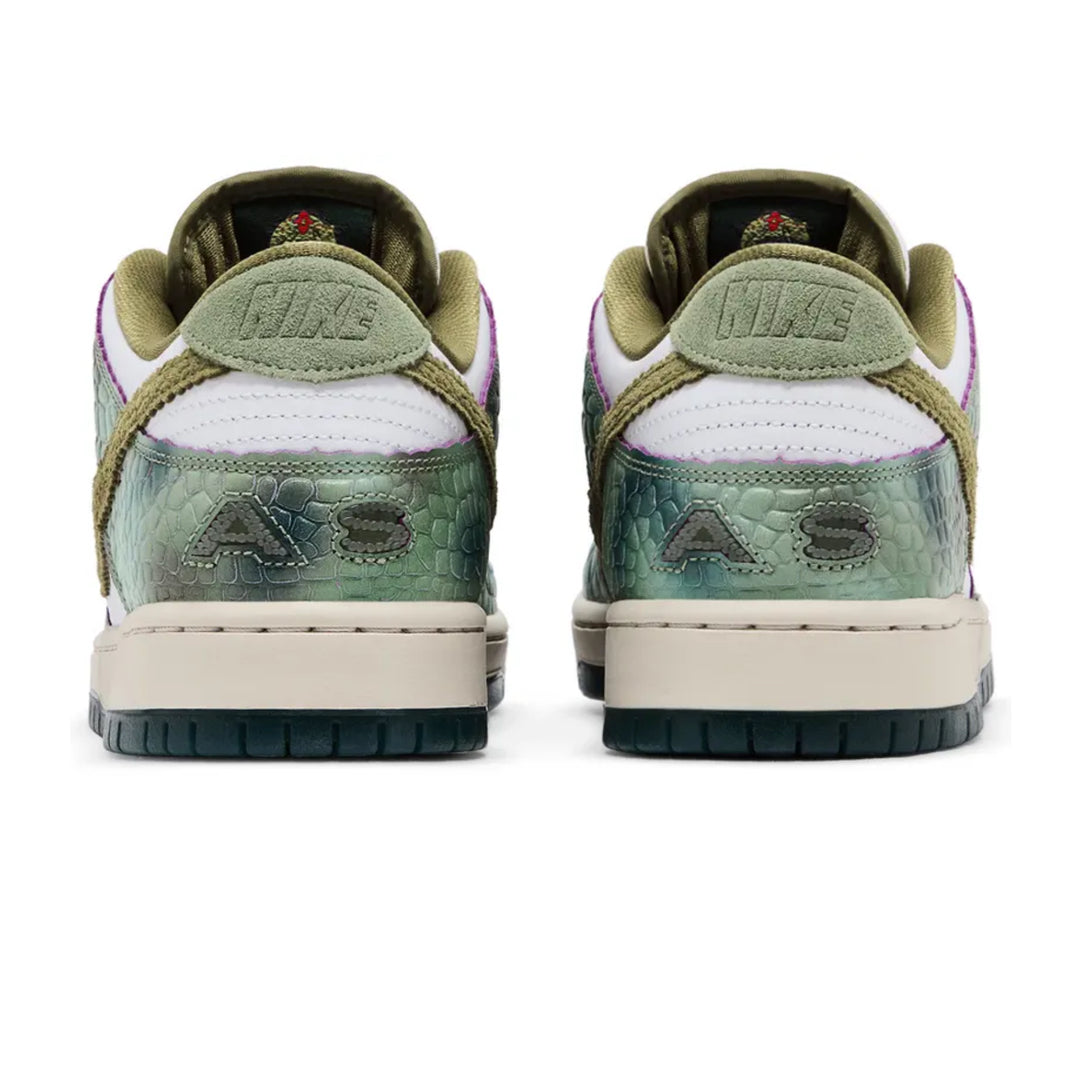 Nike Nike SB Dunk Low Alexis Sablone Chameleon