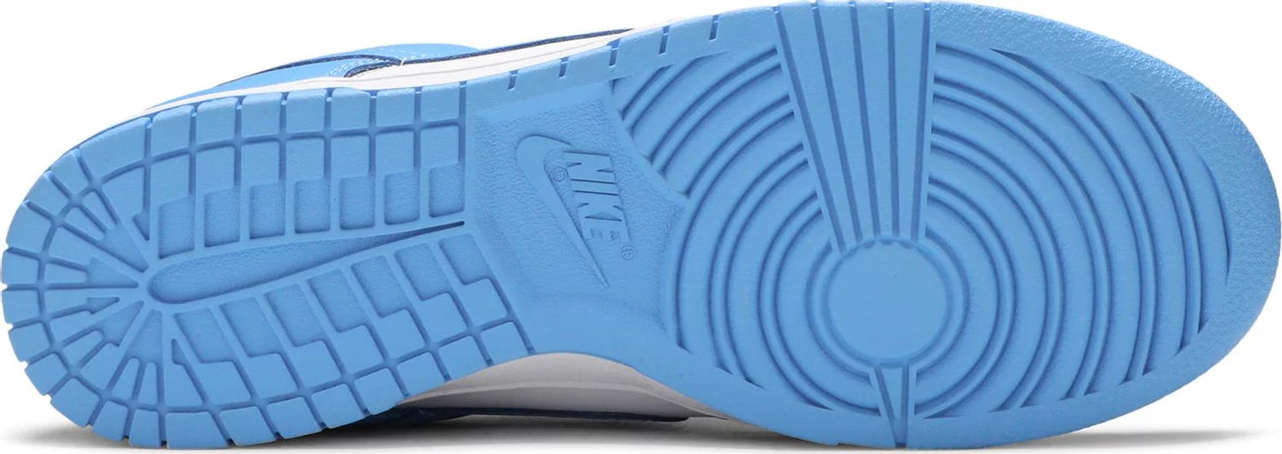 Nike Dunk Low UNC (2021)