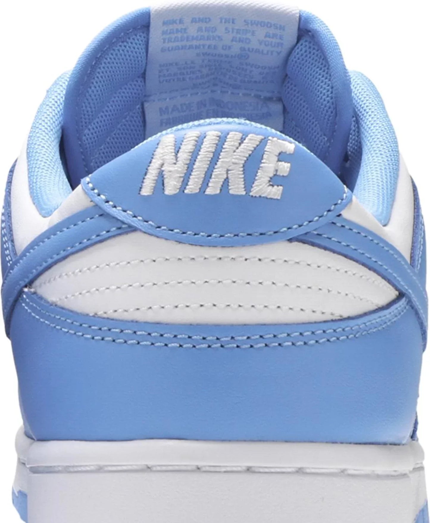 Nike Dunk Low UNC (2021)