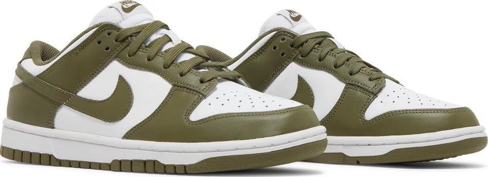 Nike Dunk Low Medium Olive (W)