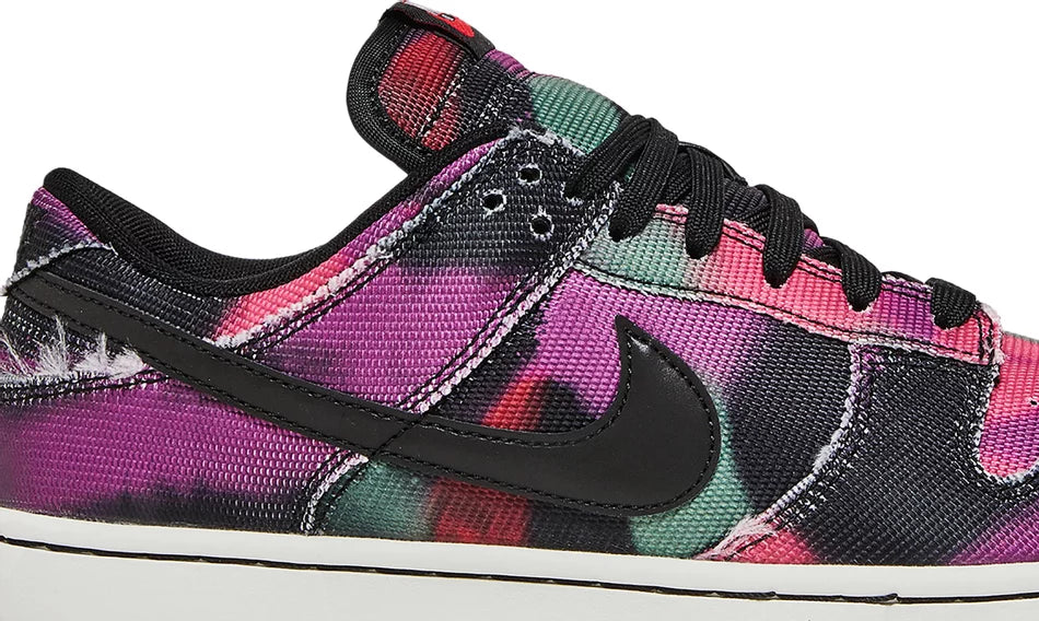 Nike Dunk Low Graffiti Pink