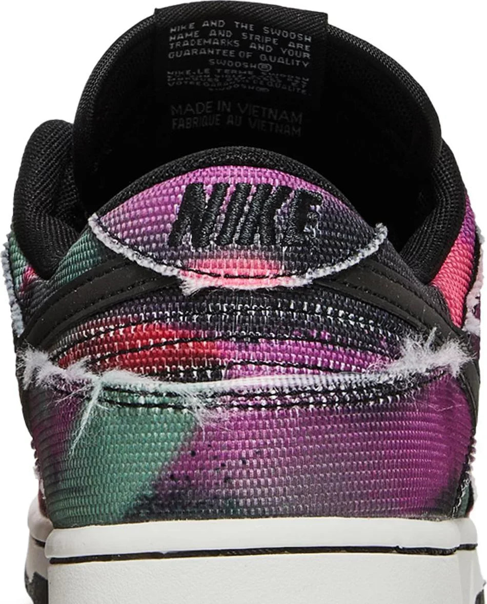 Nike Dunk Low Graffiti Pink