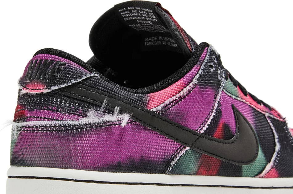 Nike Dunk Low Graffiti Pink