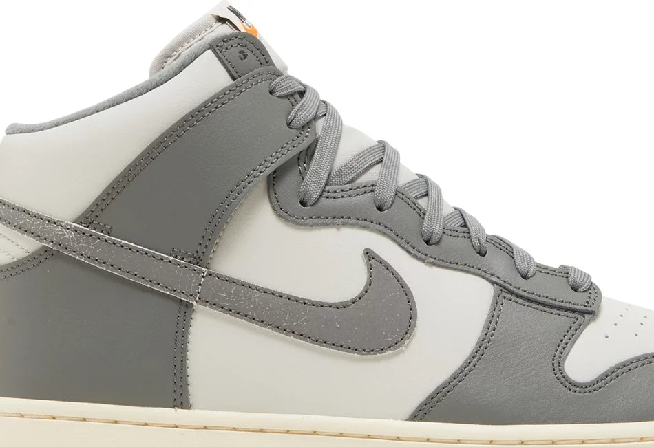 Nike Dunk High Vintage Light Bone Grey