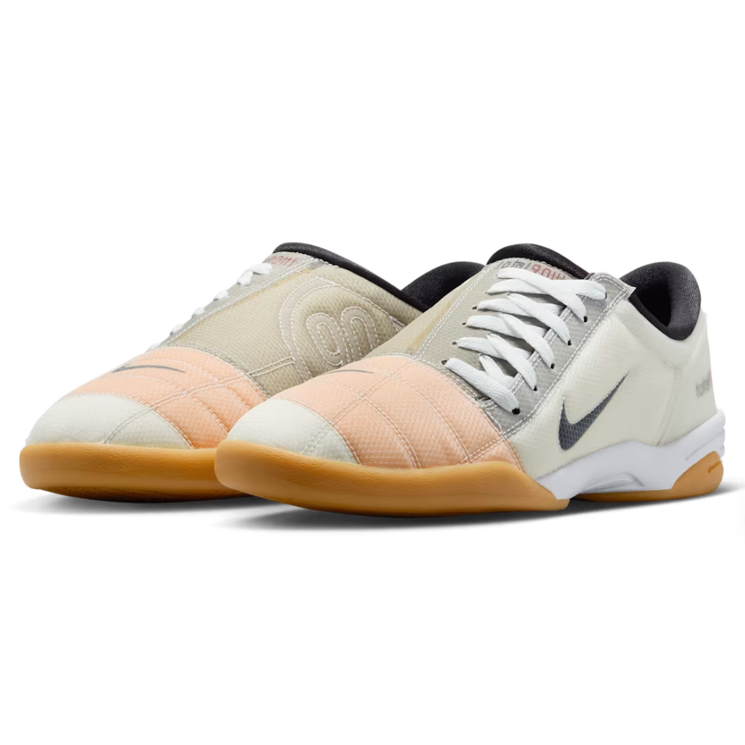 Nike Total 90 White and Black
