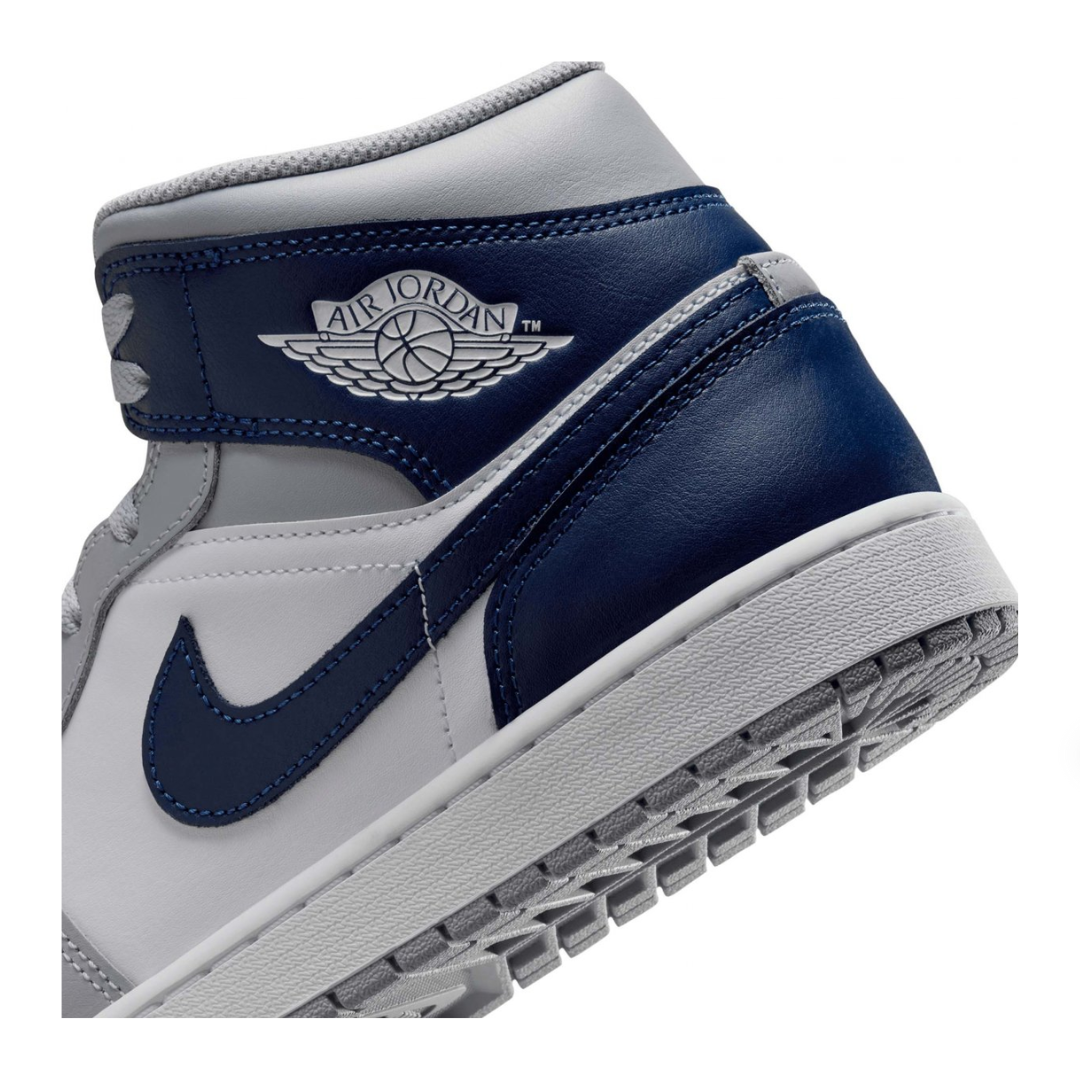 Nike Jordan 1 Mid Wolf Grey Midnight Navy