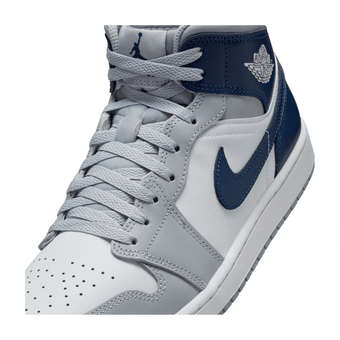 Nike Jordan 1 Mid Wolf Grey Midnight Navy