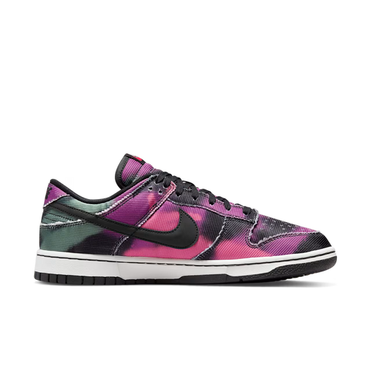 Nike Dunk Low Graffiti Pink