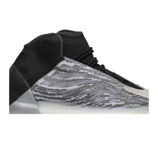 Adidas Yeezy QNTM (Lifestyle Model)